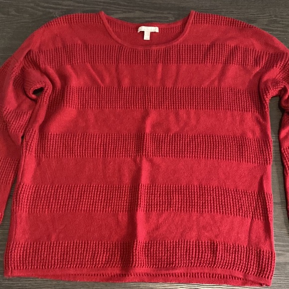 Banana Republic Factory crew neck sweater. Size L. Red patterned striped. - Picture 7 of 16